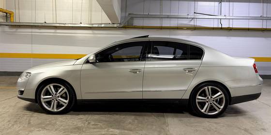 VOLKSWAGEN PASSAT 2.0 FSI COMFORTLINE 16V TURBO GASOLINA 4P TIPTRONIC VOLKSWAGEN PASSAT 2.0 FSI COMFORTLINE 16V TURBO GASOLINA 4P TIPTRONIC